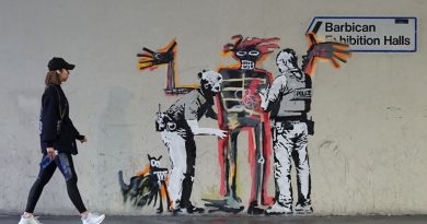Banksy Makes Graffiti Satirizing Barbican’s Basquiat Show, And Barbican Wants To Keep It Banksy Makes Graffiti Satirizing Barbican’s Basquiat Show, And Barbican Wants To Keep It