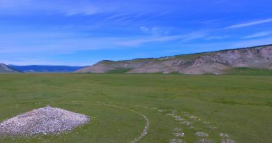 As They Thaw, Mongolia’s Ancient Tombs Are Getting Looted As They Thaw, Mongolia’s Ancient Tombs Are Getting Looted